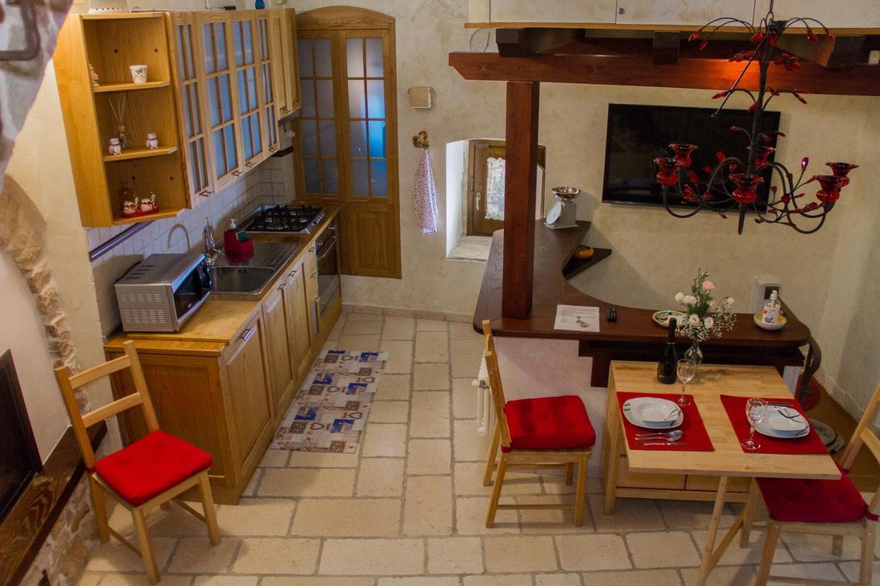 Palo Del Colle Ierva Chiain, Guest House Eksteriør billede